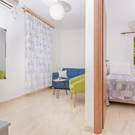 Elica - One Bedroom With Balcony And Sea View アパート *
