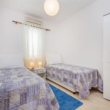 Elica - One Bedroom With Balcony And Sea View Kolocep Island