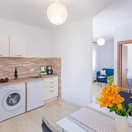 Διαμέρισμα Elica - One Bedroom With Balcony And Sea View *