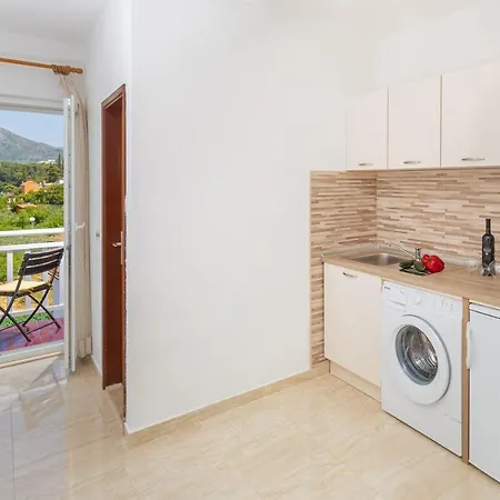 Elica - One Bedroom With Balcony And Sea View *